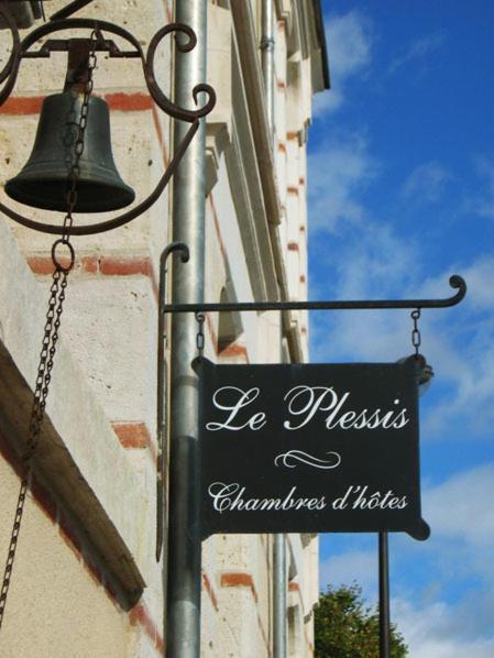Bed and Breakfast Le Plessis Bbb Blois Exterior foto