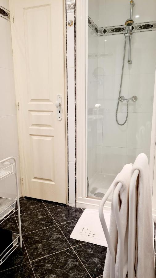 Bed and Breakfast Le Plessis Bbb Blois Exterior foto