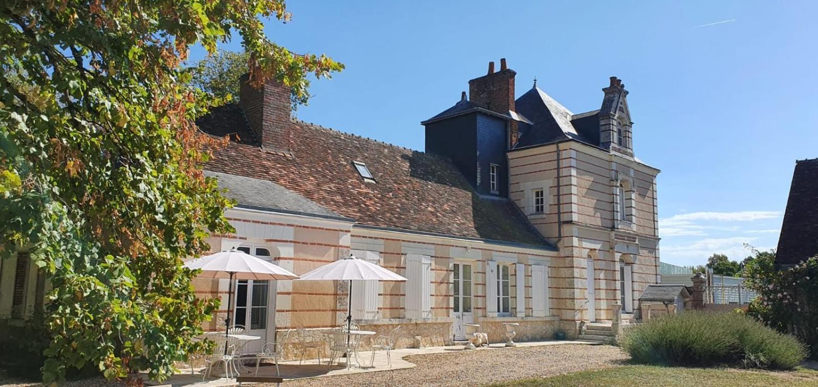 Bed and Breakfast Le Plessis Bbb Blois Exterior foto